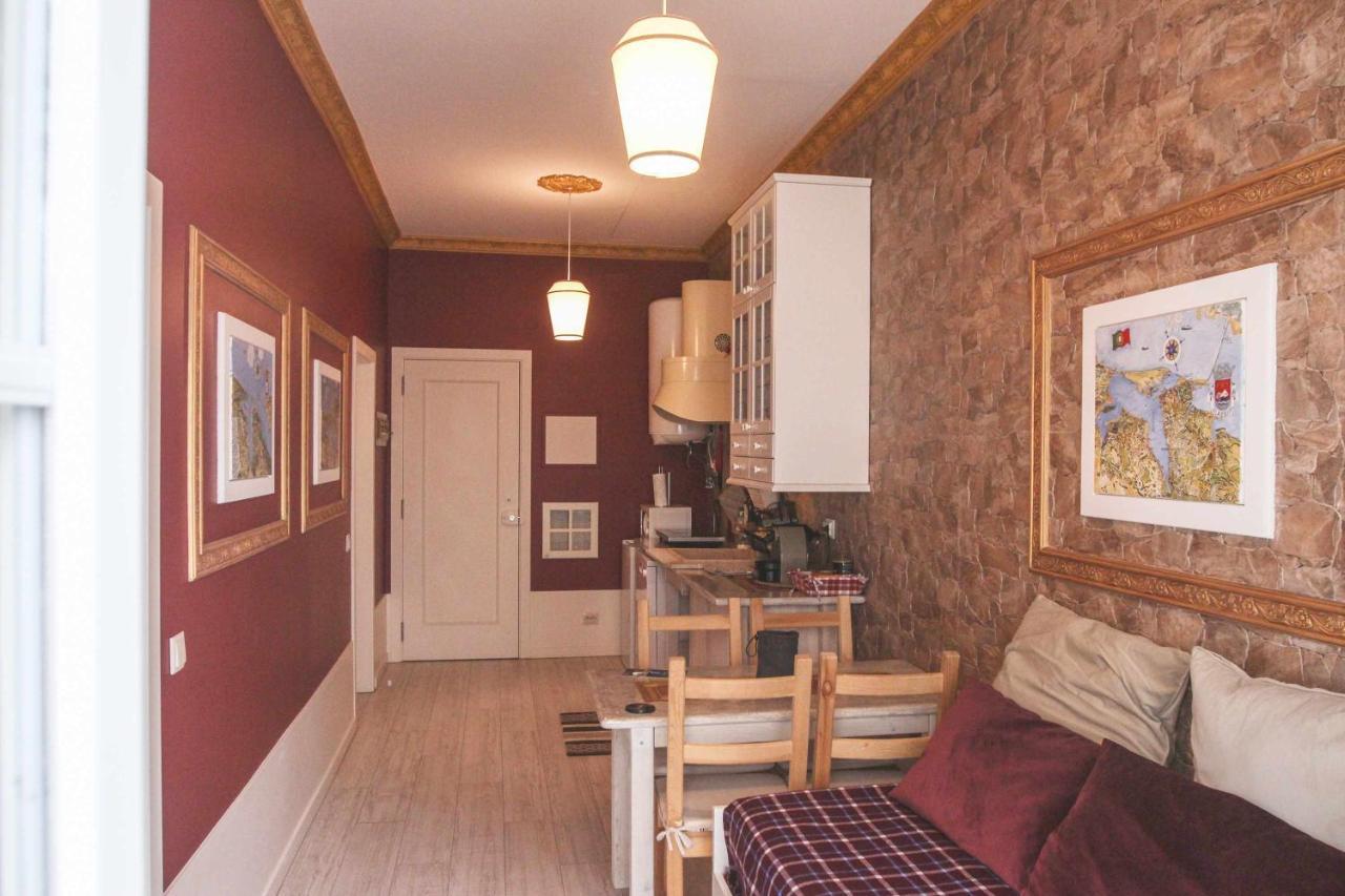 Legendary Bay Apartamento Tematico Apartment Seixal  Luaran gambar