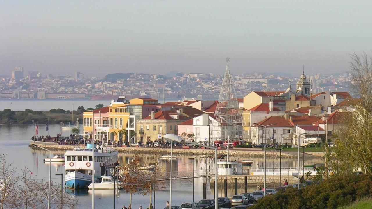 Legendary Bay Apartamento Tematico Apartment Seixal  Luaran gambar